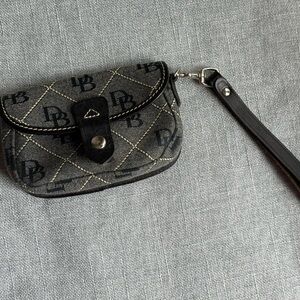VTG Dooney & Bourke Black Canvas Leather Wristlet Wallet Pouch DB Signature Logo